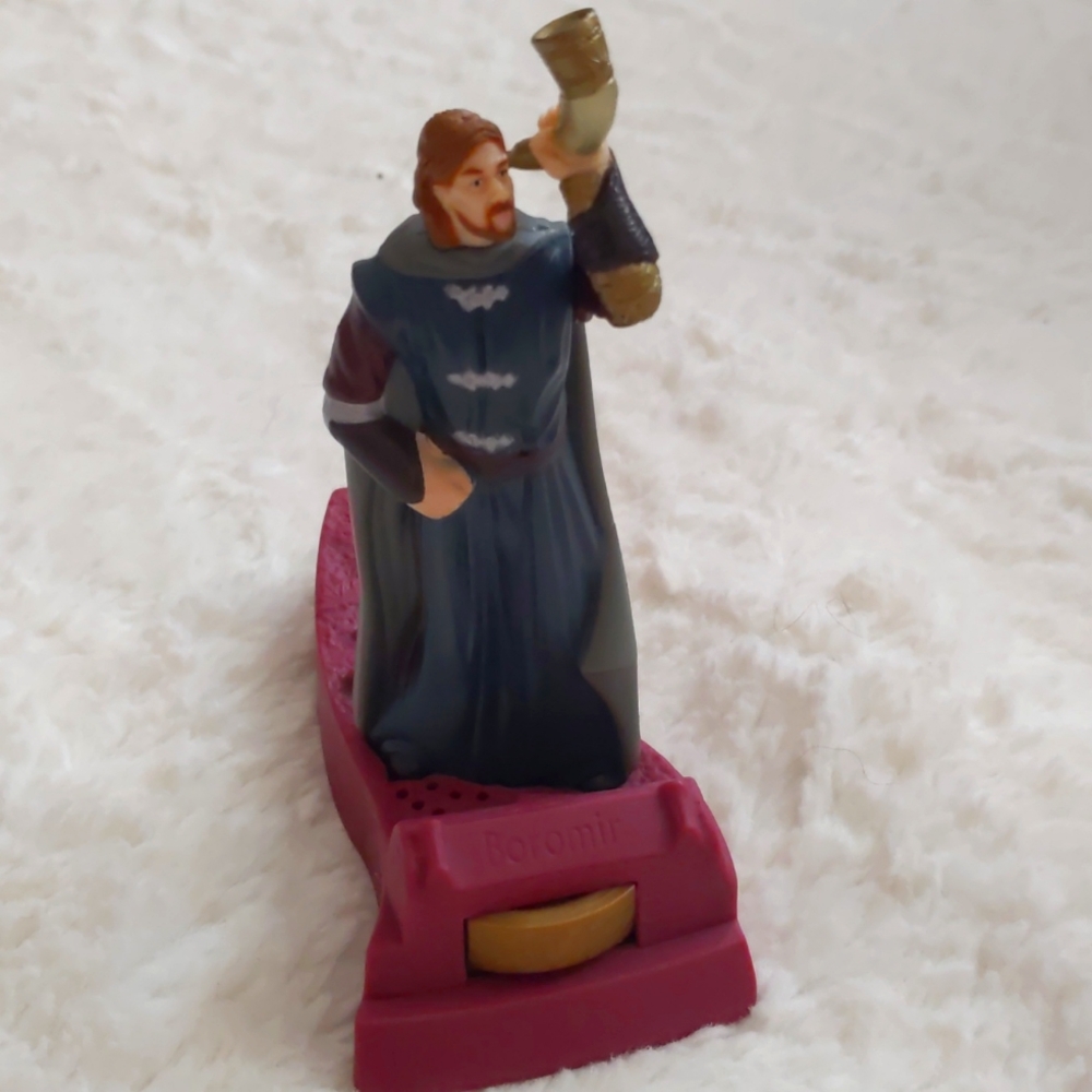 2001 Lord of the Rings Boromir Action Figure
